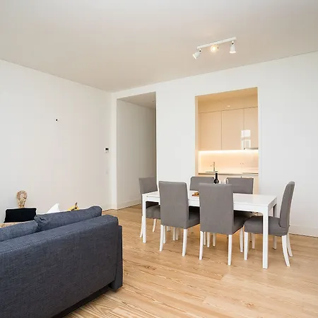 Apartment Of The Ii By Gonzalo's *